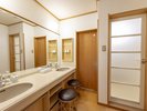 特別室<12.5畳+8畳+応接間6畳>