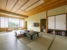 純和室12畳<秋保温泉郷を一望>