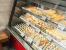 ケーキショップテラサワ(OMO Food & Drink Stationでも「テラサワ」のパンを召し上がれます)