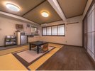 ・<ゆふ>畳と板間がミックスされた和モダンなお部屋
