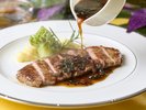 サーロインステーキ 金時草のソース(おすすめご当地グルメ/調味牛脂を注入した加工肉です) ※イメージ