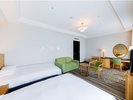 デラックスツイン(39u)広めのお部屋でハイダーベッドを利用しての3名利用も可能。家族利用に最適です