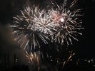 市民納涼花火大会。5,000発の花火が鳥取の夜空を彩ります。
