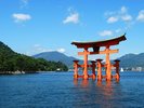 【当館から車とフェリーで約60分】厳島神社