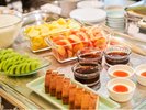 2F朝食レストラン「komorebi」