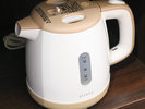 【客室備品】湯沸しポット♪温かい飲み物や即席ラーメンなどに便利☆