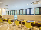 【ライブラリーカフェ】仕事にも読書にも使いやすいスペース◆Wi-Fi・コンセントも完備