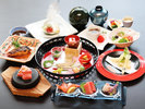 紫尾庵流創作懐石料理一例:薩摩の郷土料理や地元の素材をふんだんに使った四季折々のお料理です。