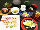 紫尾庵流創作懐石料理一例:薩摩の郷土料理や地元の素材をふんだんに使った四季折々のお料理です。