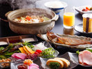 朝食は、炊き立て土鍋ごはん、お漬物、焼き立てカレイほか