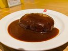 大人気のトッピングハンバーグ♪(別料金)