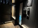 ロビー秘密の裏口@