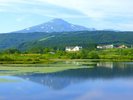 【夏】鳥海グリーンライン(市道猿倉花立線)から望む夏の鳥海山