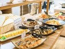 朝食バイキング一例