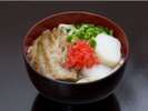 朝食盛り付け例。 軟骨ソーキそばの盛り付け例でございます♪