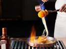デザートにはフランベで仕上げるクレープシュゼットなど!