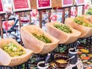 見た目も楽しいサラダバー!