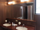 【トイレ内の洗面台】清潔感のキープに努めています