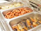 朝食イメージ ソーセージ&お魚