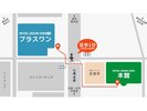 朝食かいじょうでもある「HUB'scafeはホテルから徒歩1分