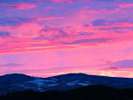 空を美しく染める夕焼け
