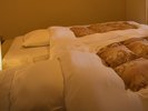 【本館・たろうの庵】8帖+6帖+4帖半/3名様以上はお布団を追加いたします。