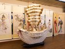 *【館内一例】ロビーには骨董品や翡翠を展示しております