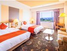 �y���كX�[�y���A�c�C���z�嗄���]�ޖ��邭�D��Ȃ������ŁA�S�ق�����ґ�ȂЂƂƂ����B
