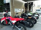 玄関前駐輪場