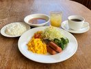 朝食 稼働状況によりバイキング形式の場合がございます