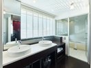 クロスフロア・クロス44u ダブルベーシン、お風呂はビューバスのため街並みを眺めながら入浴できます
