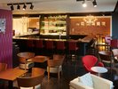 meetlounge:2Fのラウンジで地域を感じるおつまみやお酒をフリーフローでお楽しみいただけます