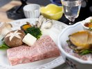 *肉の美味しさを引き立てる付け合わせにもこだわった一皿。完成度の高さが光ります。