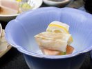 *彩り豊かな創作料理。ひと口ごとに広がる上品な味わいをご堪能いただけます。