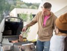 BBQ�@�Ă��Ă���l�q�B���q�l�����g�ł��D�݂̏Ă������łǂ����B