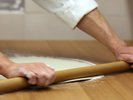 【十割蕎麦】蒔く、蕎麦の麺の細さになる暑さまで伸ばす