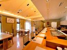 【リゾート内レストラン/すし屋のかつ勘】確かな腕の寿司職人による本格的な握り寿司をお楽しみください