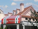 【リゾート内レストラン/ポルトチェルヴォ】店内:58席 / テラス:32席