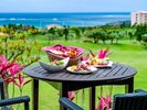 【隣接レストラン/マラルンガ和琉創作(朝食一例)】天気が良い日はテラスで朝食がおすすめです。