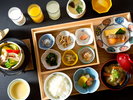 朝食和膳 シンプルですが心温まる和の朝食膳を用意しております。