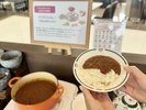 9種類のスパイスと13種類以上の野菜とフルーツを使用したアレルゲン29品目未使用のカレーです。