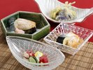 瀬戸内の海の幸や岡山県産の夏野菜など、旬を迎える多彩な食材を一度に味わえる、季節感あふれるランチです