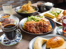 朝食は4種類のセットメニューからお選びいただけます。