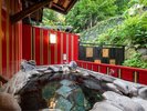 【あけび】母屋客室1階_和室9畳 四季を感じる、開放感溢れる湯浴み