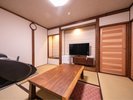 【あやめ】母屋1階_和室6畳+洋室4畳半 和の空間で味わう特別なくつろぎ