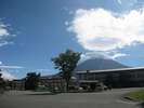 駐車場より望む 富士山(初夏)