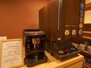 【ラウンジ飲み放題】くつろぎのひとときに、自由な一杯を。