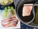 国産豚のお手元鍋料理です。しゃぶしゃぶ鍋 or すき焼き鍋のどちらかをお選び下さい。