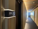 【街側別邸】和モダンルームは、シモンズ製ベッド2台設置、お布団追加で最大4名様までご利用可能。
