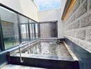 【天然温泉】小樽運河の湯 (女湯 露天風呂)入浴時間 15:00〜24:00 /6:00〜10:00